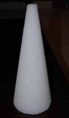 yarn wrapped around styrofoam cone to make a patriotic center piece